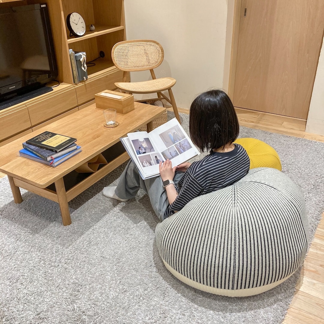 グランフロント大阪】柔らかな微粒子ビーズのクッションPUUF｜IDÉE